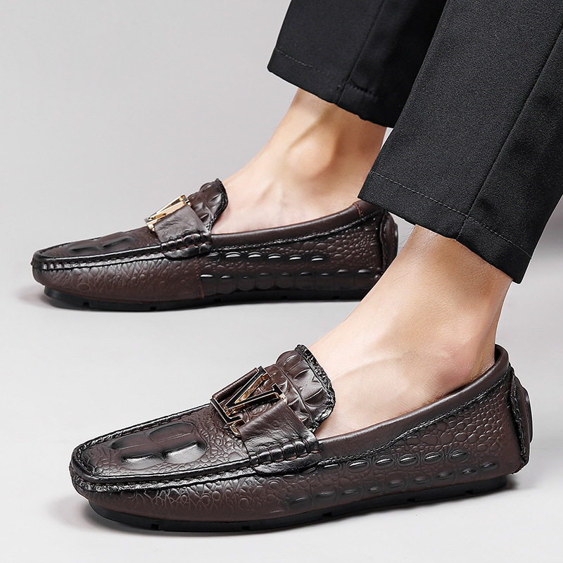 Giày lười nam da bò vân cá sấu mũi tròn, đế bằng, kiểu lái xe cỡ lớn — V6655 màu kaki quý phái, V6655 màu nâu quý ông, V6655 màu đen quý phái, Vàng địa phương V6655