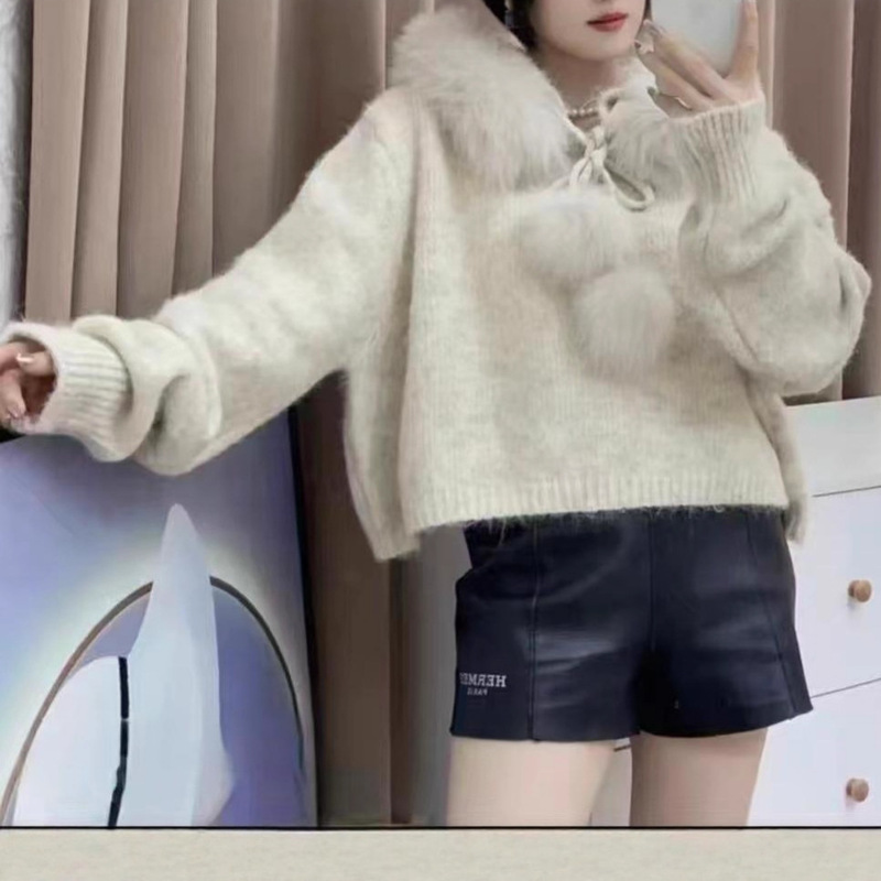 Autumn and Winter Knitted Pullover Sweater with Large Fur Collar, Hooded Cashmere Sweater, Fashionable and Versatile, Lazy Style Autumn and Winter Knitted Pullover Sweater with Large Fur Collar, Hooded Cashmere Sweater, Fashionable and Versatile, Lazy Style