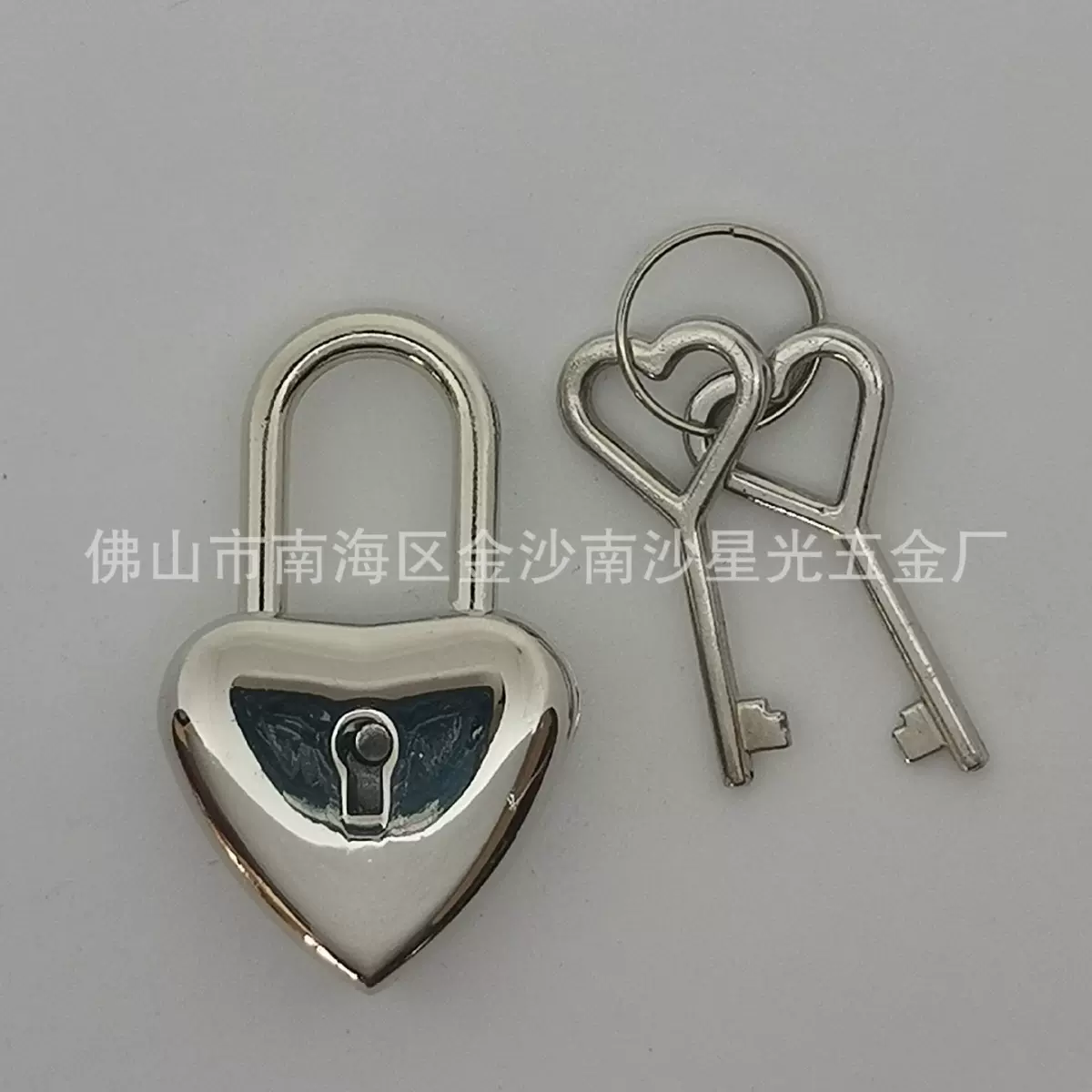 厂家供应 挂锁工艺锁五金锁小锁卡通锁通开锁