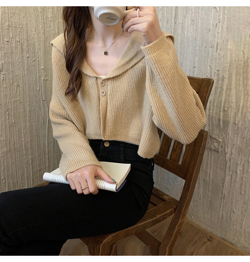 【中国直邮】茵如澜 新款秋冬chic上衣温柔甜辣毛衣针织衫 卡其色