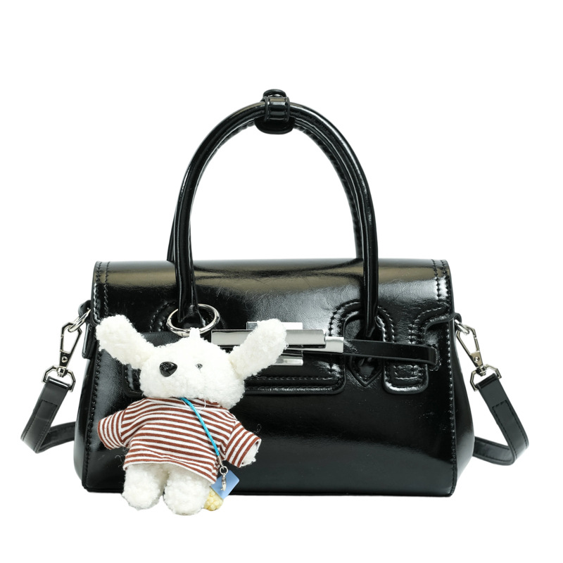Bolso cuadrado pequeño exquisito, bolso de mano simple, 2026 nuevo tipo de tela, bolso de hombro de mujer, sensación diaria, bolso de hombro universal