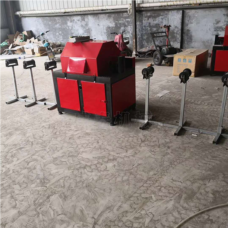 螺纹钢筋锈迹去除机 钢筋抛光机高压钢丝刷抛光全自动钢筋除锈机