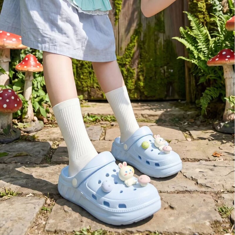 Summer Cute Clogs for Women, Outdoor Beach Casual Versatile Dopamine High-Fashion Trendy Sandals