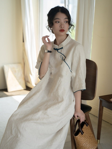 Summer retro cheongsam