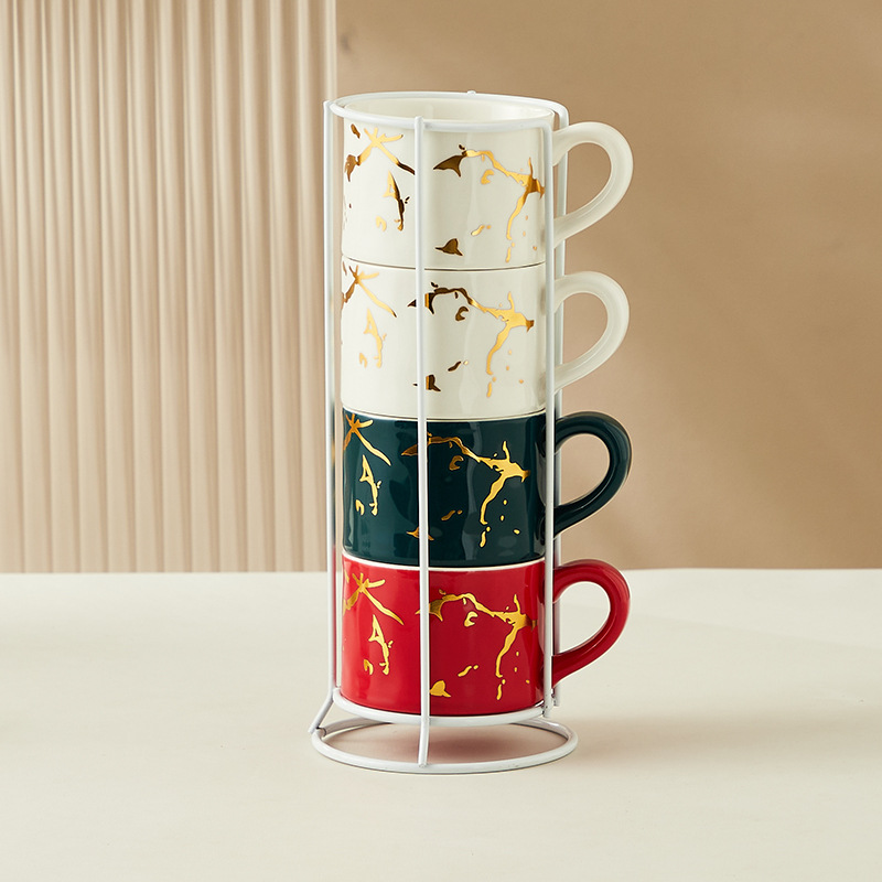 Creativo dorado Taza de cerámica taza hogar tridimensional apilada taza de cuatro piezas con marco de hierro taza de agua de café