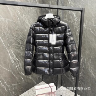M��24�����¿�Ů��С�U���R����ɫС���L��q����������ů�����l