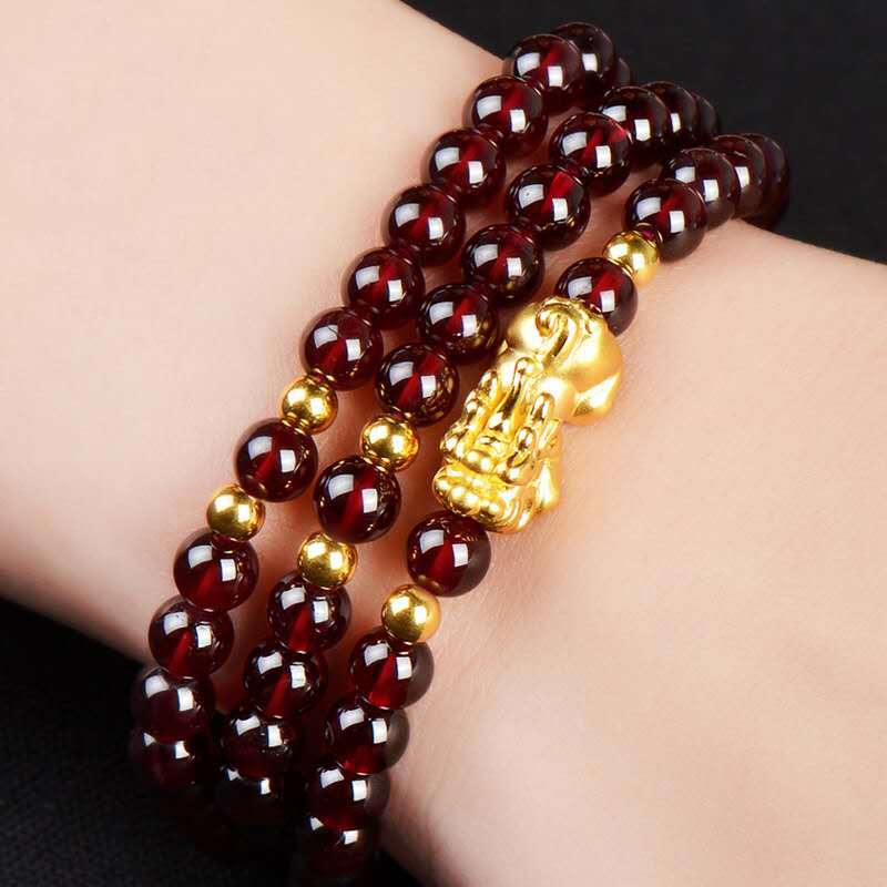 Imitation Garnet Bracelet, Multi-Circle, Simple Couple's Gold-Plated Pixiu Bracelet, Yiwu Small Gift Jewelry, Fortune-Enhancing Pearl