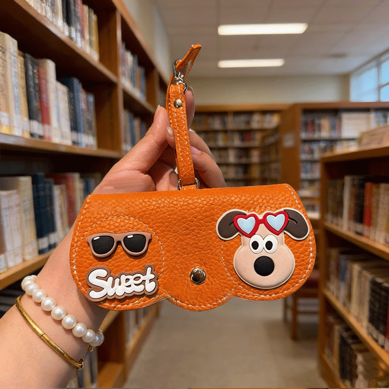 Labubu Hanging Bag Glasses Bag Portable Unisex Myopia Glasses Case Sunglasses Protective Cover Sunglasses Cosmetics Bag