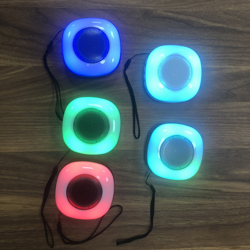 便携式蓝牙音箱