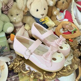 �A�^�͸���ɫ�ɐ�լϵƽ��Ь�ٴ�΢Ц��������LolitaЬ2026���¿�