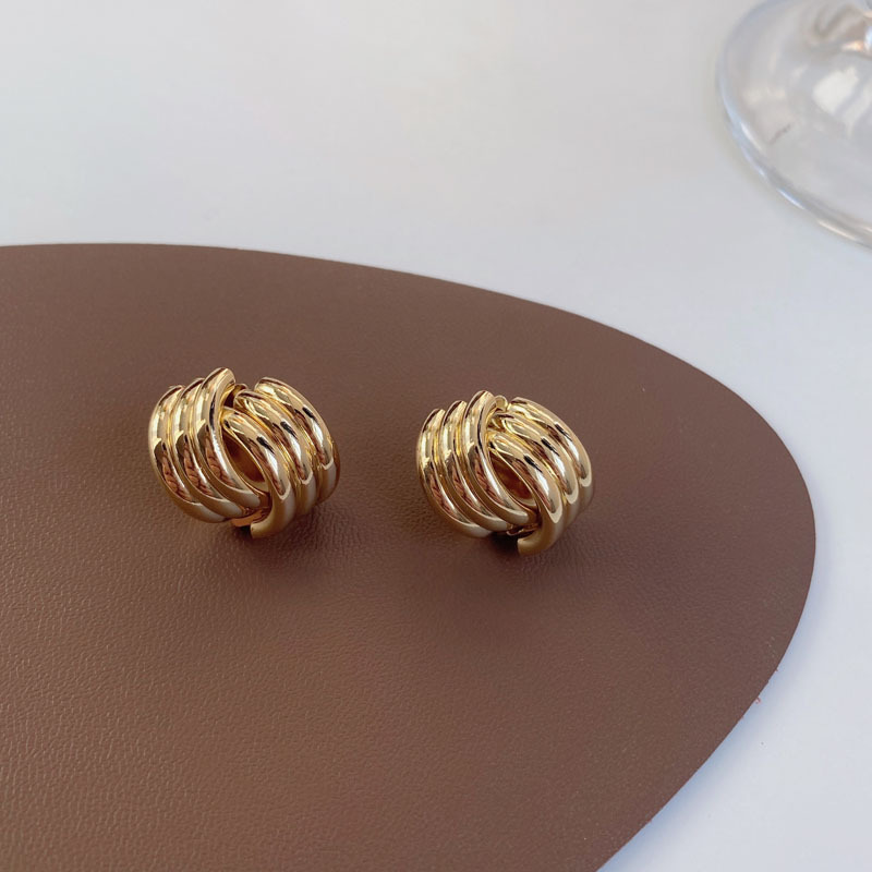 fashion threedimensional design geometric earrings simple metal texture earringspicture3