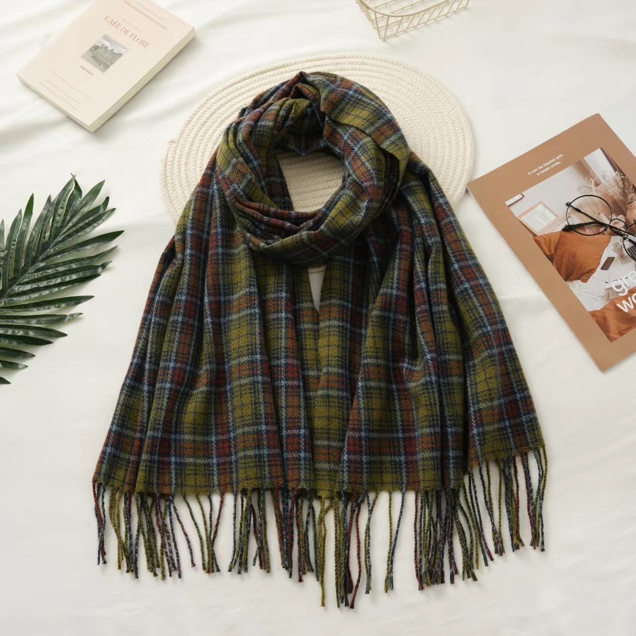 Versión coreana del nuevo producto bufanda a cuadros de cachemira de imitación mujer otoño e invierno bufanda cálida gruesa estudiante bufanda de moda de todo fósforo