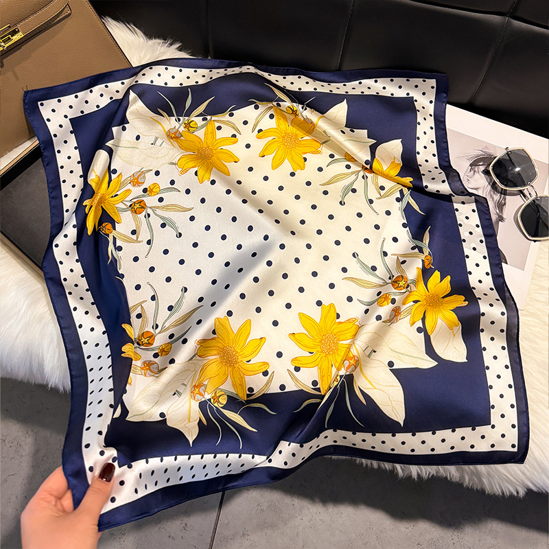 Women's Floral Print Silk Feel Square Scarf Elegant Neck Warmer_voghion.com