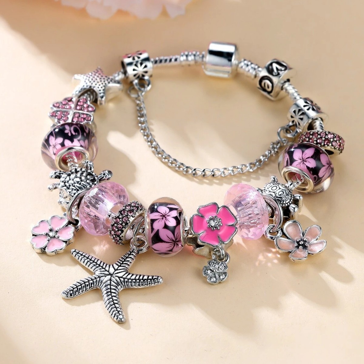 Pulsera Panjia Dora DIY transfronteriza explosión retro estrella de mar colgante de flores de goteo de aceite tortuga de diamantes tetrahedron image 1