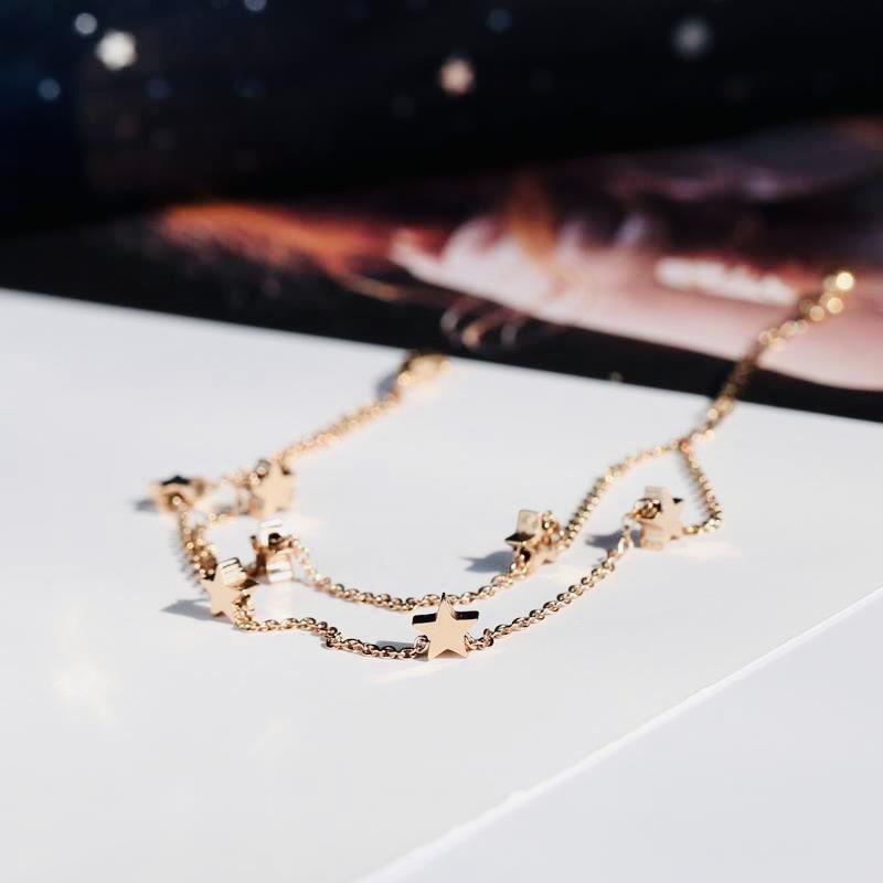 Estilo coreano tobillera de acero de titanio de las mujeres no se desvanece simple de doble capa de cinco puntas Estrella de oro rosa Mori elegante tobillera de tobillo de todos los partidos