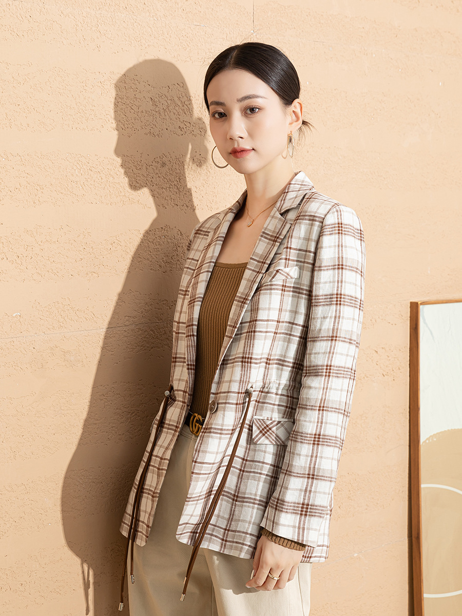 Áo blazer nữ vải lanh kẻ caro thiết kế độc đáo dáng ngắn — Ca rô