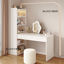 ��ľ��y̨���һ��y̨���y��һ�w�����L��y��С���ͻ��y���ռ{��