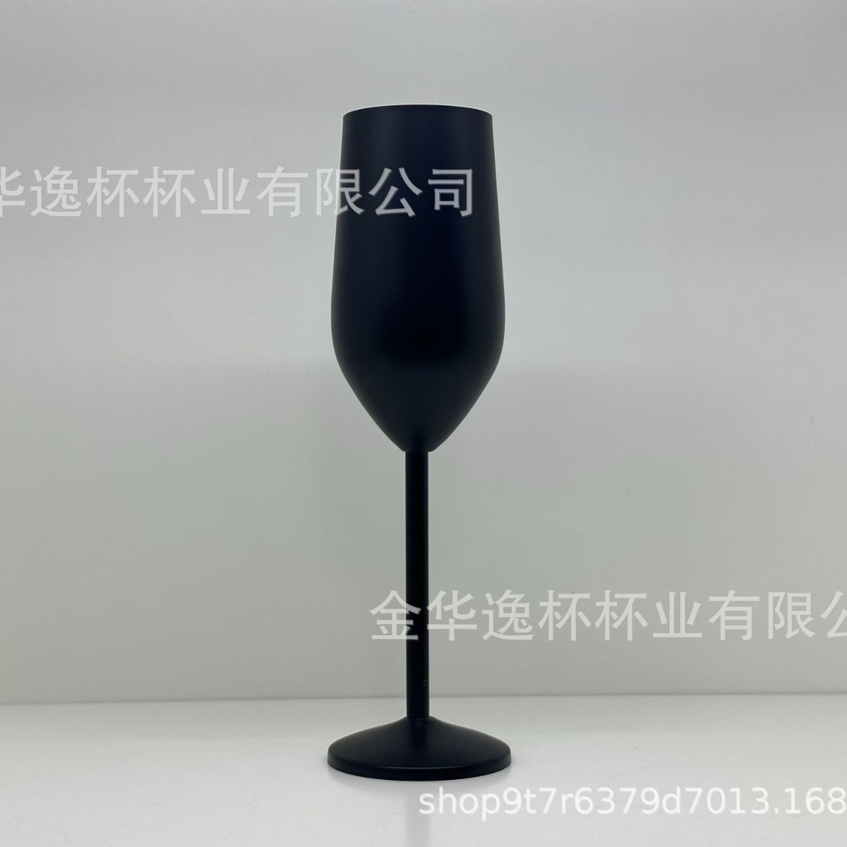 매트 블랙