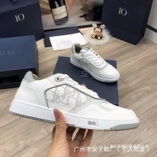 高版本鞋D家字母电绣情侣休闲板鞋牛皮拼接时尚百搭运动平底板鞋