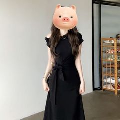 2025法式赫本风斜肩绑带短袖连衣裙夏季边气质收腰显瘦A字长裙子