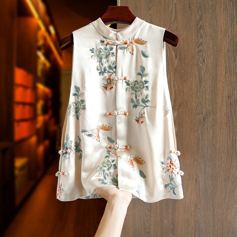 Colored summer retro vest