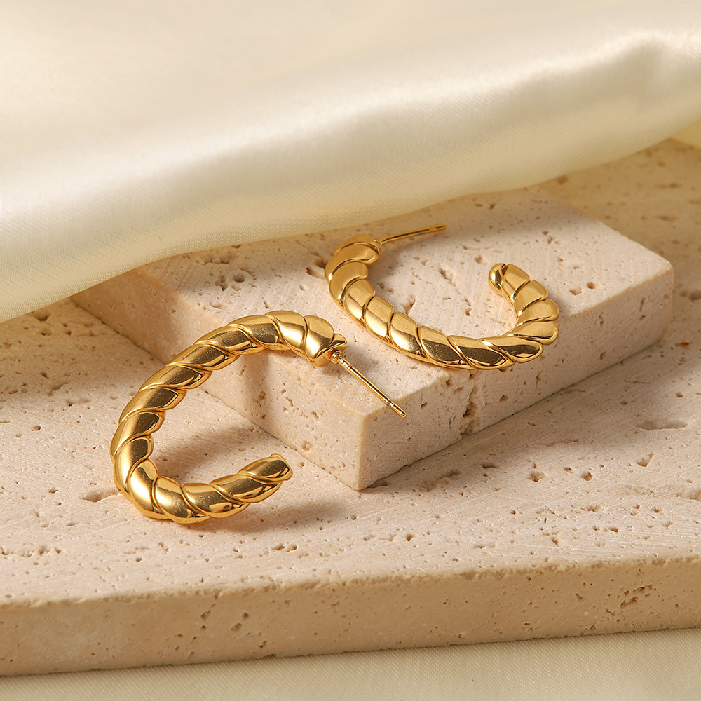 Vintage Style Geometric Stainless Steel Gold Plated Earrings 1 Pair