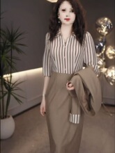 OӋЕrК|lyb＾¿Bȹɼb