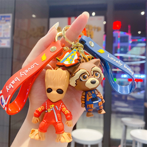 Creative cartoon tree man Groot key chain men's and women's school bag doll key pendant car pendant key chain