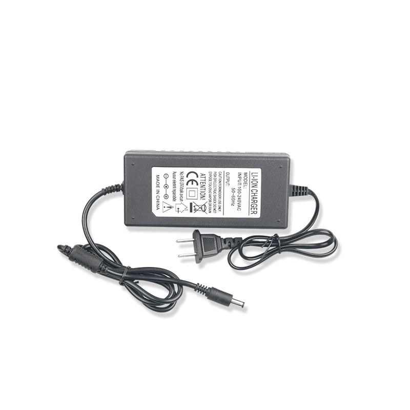 8.4v5aリチウム電池充電器2本18650リチウム電池酸素注入器設備ic案スマート充電器|undefined