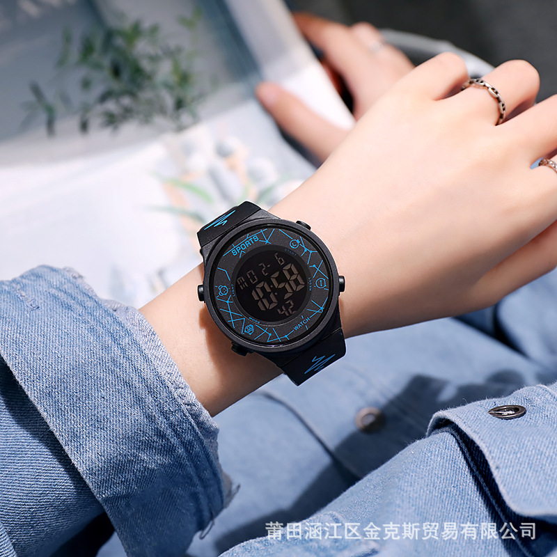 Electronic watch for junior high school boys and high school students, simple and trendy for boys and girls, swimming, waterproof, luminous, sports, multi-functional alarm clock pic 2