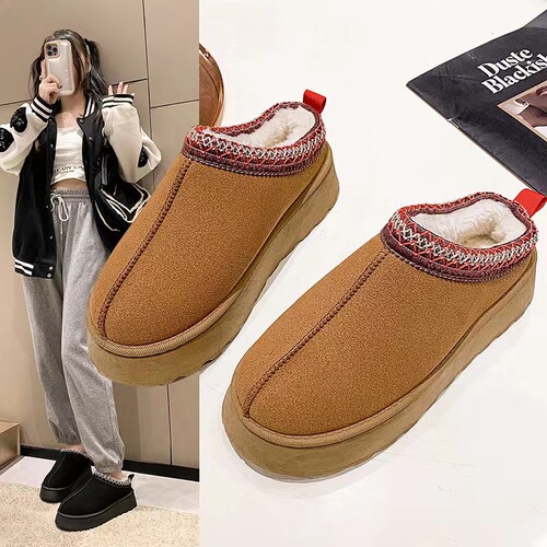 Insulated snow boots for women, high heels, new fashion for autumn and winter, integrated round toe, thick sole, wholesale, lined