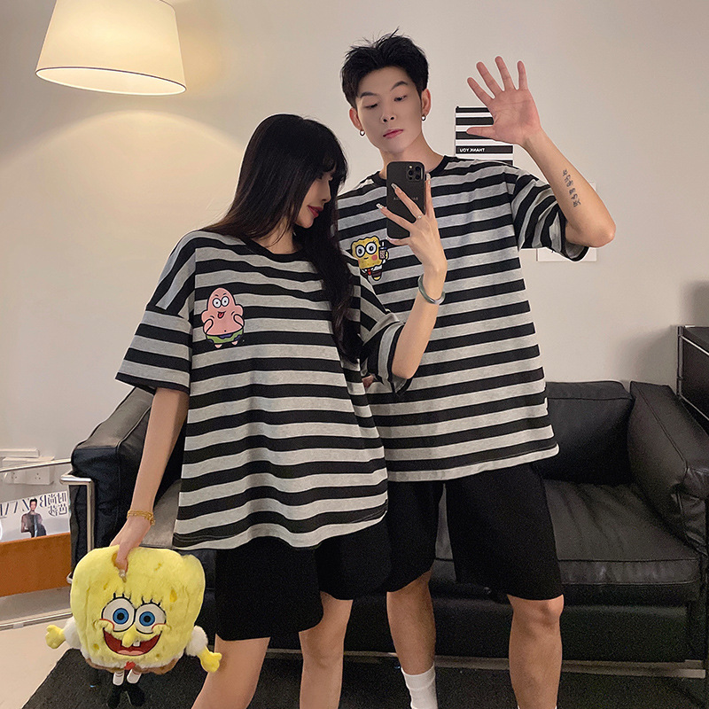 Couple Pajamas 2025 New Summer Style for One Man and One Woman to Wear Thin Short-Sleeved Suits and Home Clothes Two Sets Couple Pajamas 2025 New Summer Style for One Man and One Woman to Wear Thin Short-Sleeved Suits and Home Clothes Two Sets