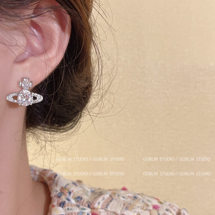 elegant fashionable space earrings with zircon