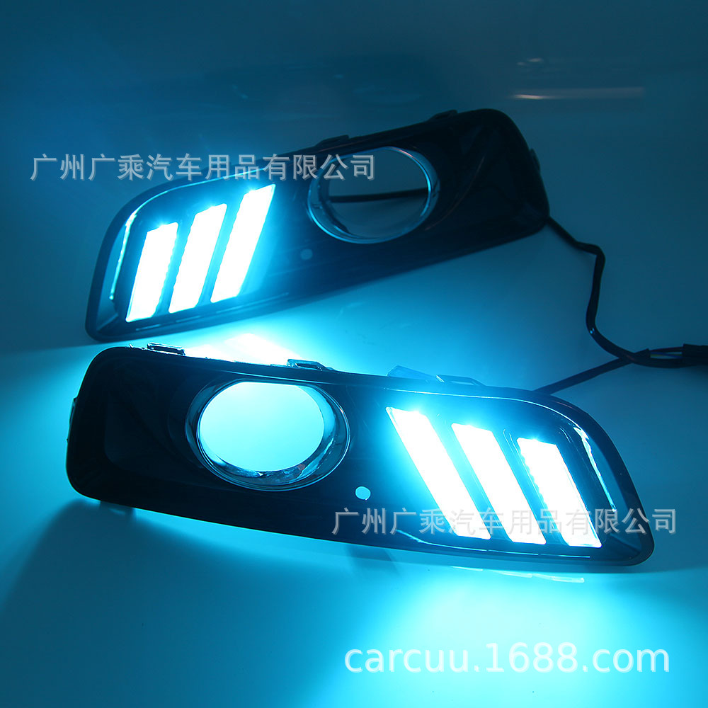 Aplicable a 11-15 Chevrolet mairui Bao caballo salvaje streamer tres colores