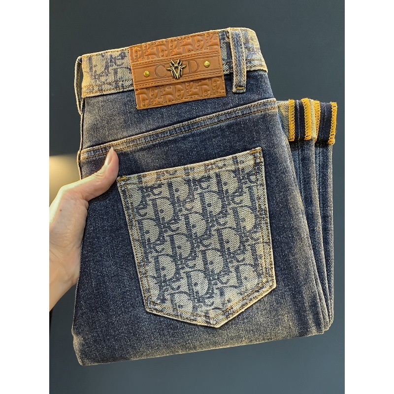 2025 Winter Thick Jeans Men's Trendy Versatile Slim Fit Tapered Printed Light Luxury High-End Men's Pants