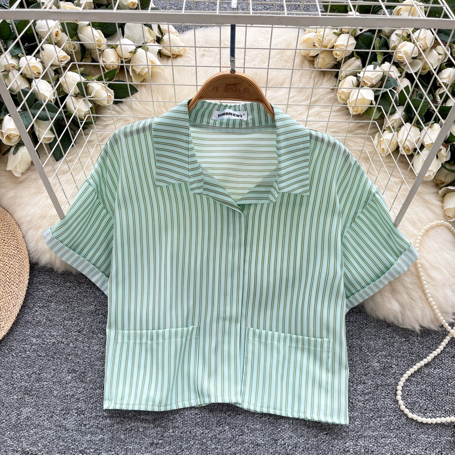 Простая полосатая рубашка в корейском стиле с короткими рукавами для женщин, летняя короткая рубашка с лацканами, обнажающая пупок, скромный универсальный дизайн, топ для горячих девушек