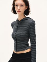 D7.16条纹修身帽衫 灰色短款美式2025新款正肩显瘦连帽卫衣女