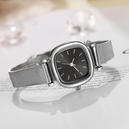 Internet celebrity ins style cross-border fashion watches women's wholesale small temperament women's watches with net belts