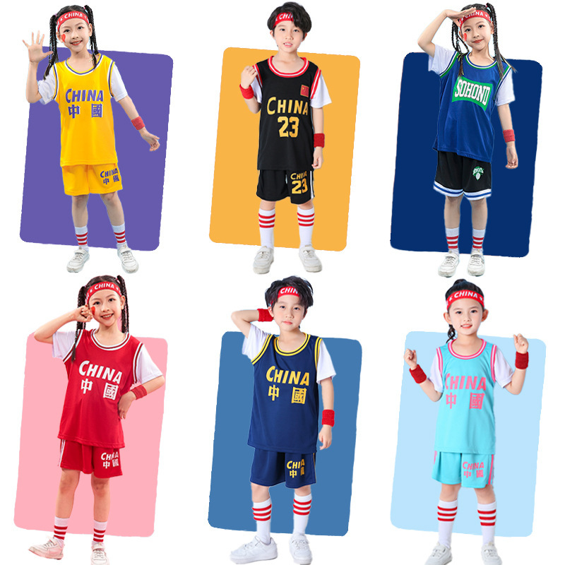 Trajes de baloncesto infantil falsificados al por mayor de dos piezas trajes deportivos fitness de manga corta logotipo de primavera y verano transpirable secado rápido