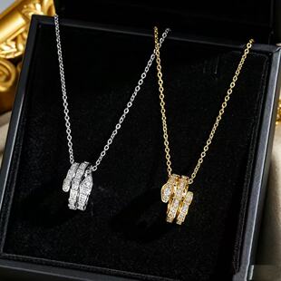�W�������������Ƕ�ʯ�M荕r�е������i��朲���ɫ��Ůͨ��