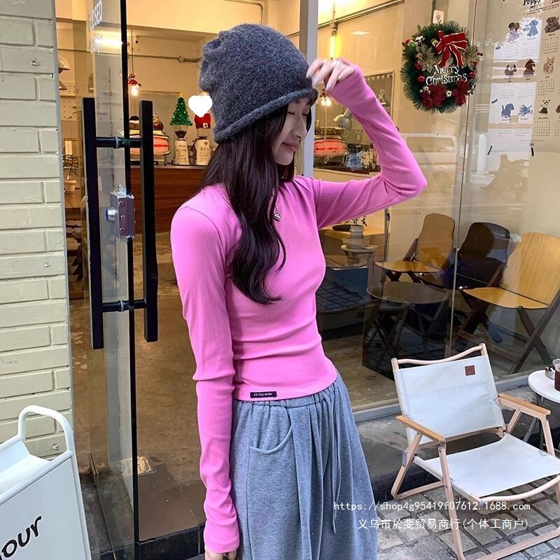 Elegant and slimming long-sleeve base shirt for women, 2026 new model, can be worn as an outer layer, unique and exquisite top 7017