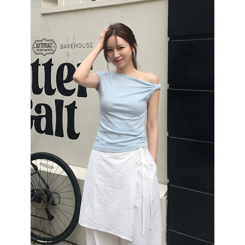 The Mind Asymmetrical Twist Off-Shoulder Short Sleeve T-Shirt 2026 Summer Korean Style Slimming Solid Color Versatile Top T6312X