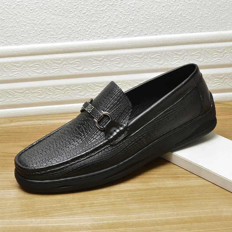 Оптовая Мужская обувь с фабрики 2023 Осенняя Новая мужская деловая повседневная кожаная обувь с верхним слоем Мужская обувь из воловьей кожи без шнуровки