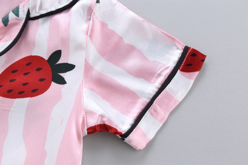 Pijama infantil verão estampado morango conjunto de dormir kids_voghion.com