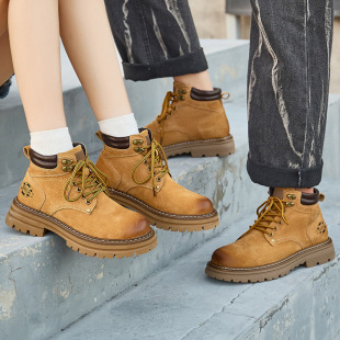 Couple Style Genuine Leather Rhubarb Boots 2025 New Autumn and Winter Men's Shoes British Style Short Boots Thick-Soled Boots Women's Shoes