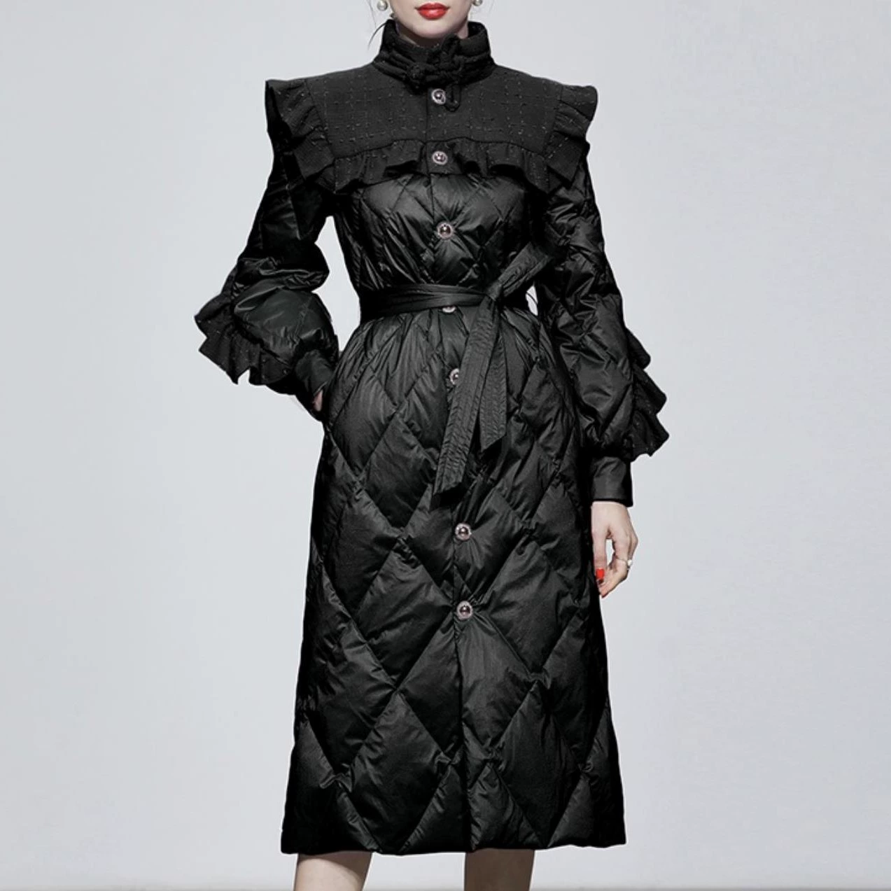 Новая зимняя женская черная куртка средней длины на утином пуху с талией, утепленное хлебное пальто выше колена