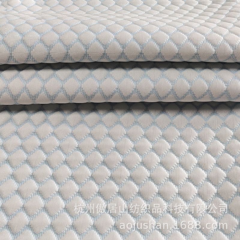 高档中分子PE凉感冰丝空气层防水面料复合贴膜TPU隔尿冰凉丝