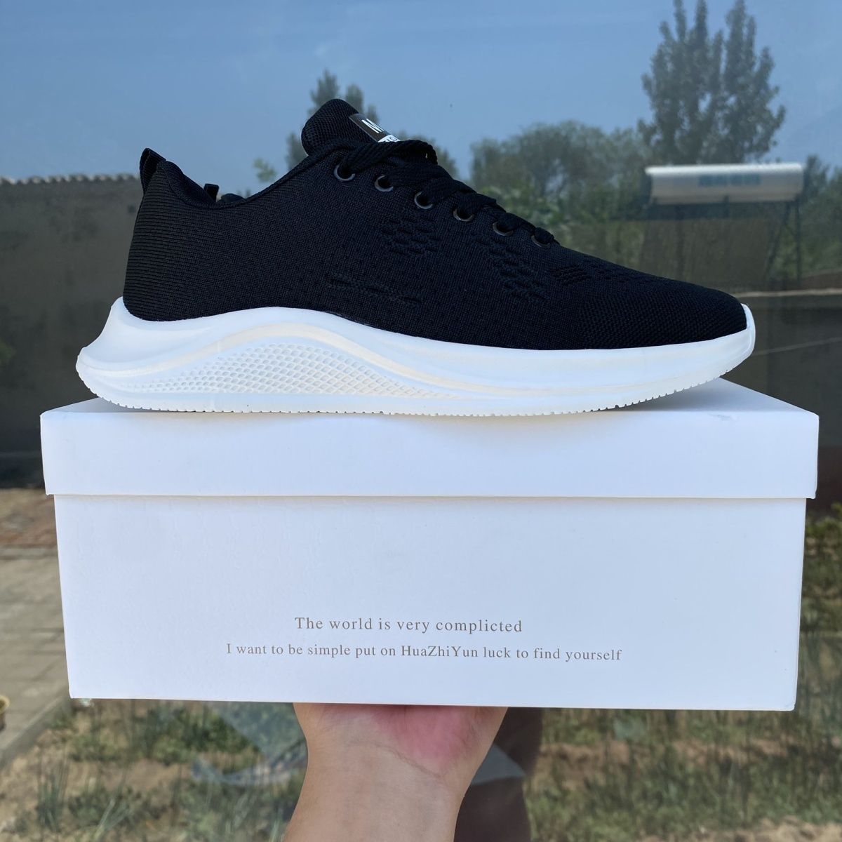 ShoeVault Scarpe da corsa casual versatili leggere da uomo in mesh antiscivolo traspiranti resistenti all'usura, fonte di vendita diretta_voghion.com