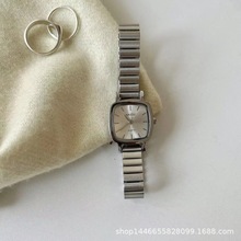 复古方形链条时尚文艺简约气质百搭女表直播跨境批发货源