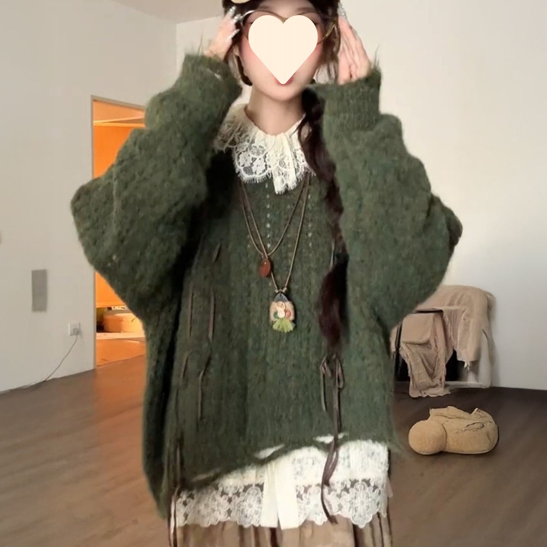 复古学院风蕾丝花边打底衫叠穿绿色破洞针织衫+提花高腰半身裙女